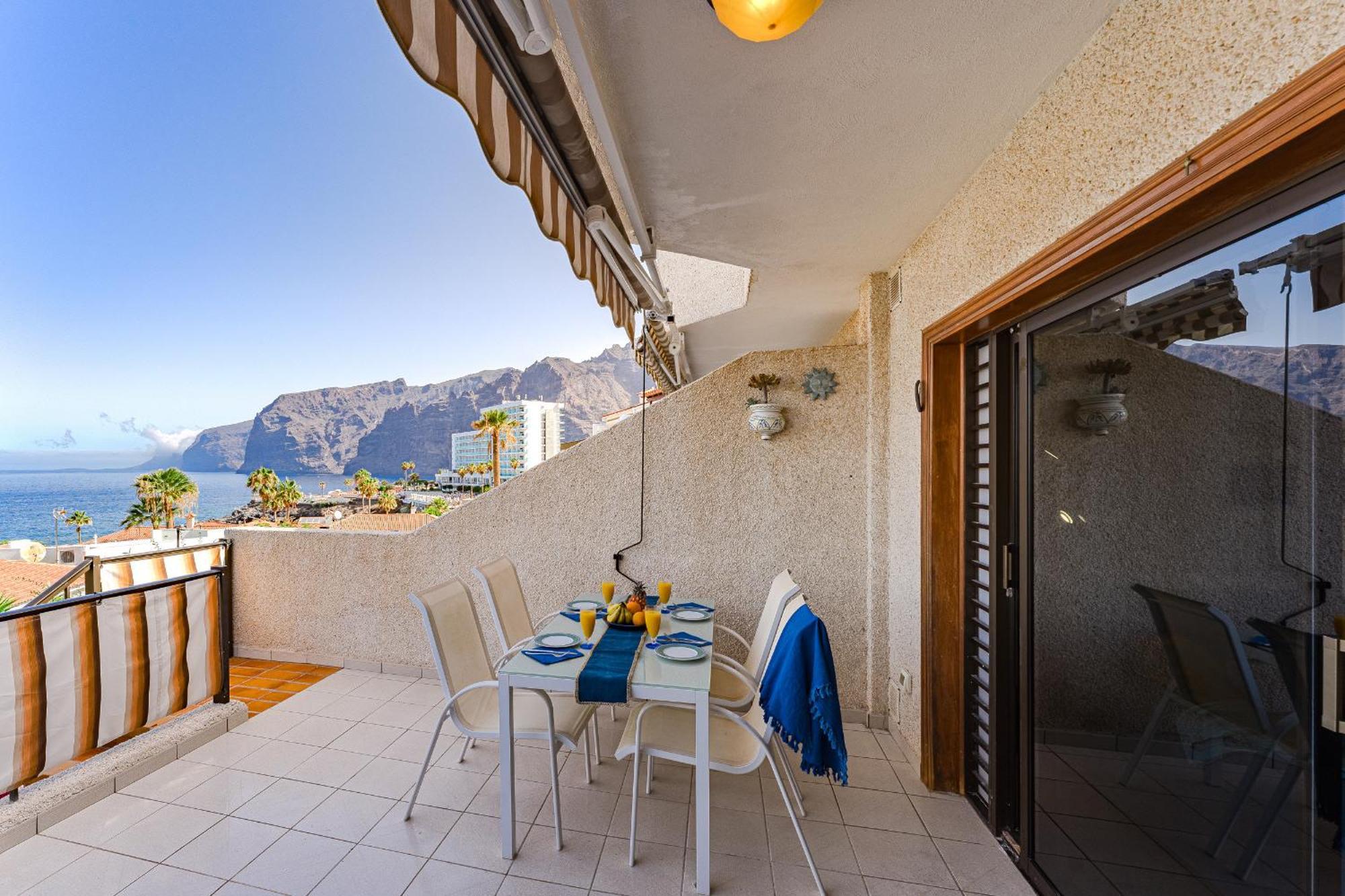 Sea View Apartment Deja Blue - Los Gigantes Пуэрто-де-Сантьяго Экстерьер фото