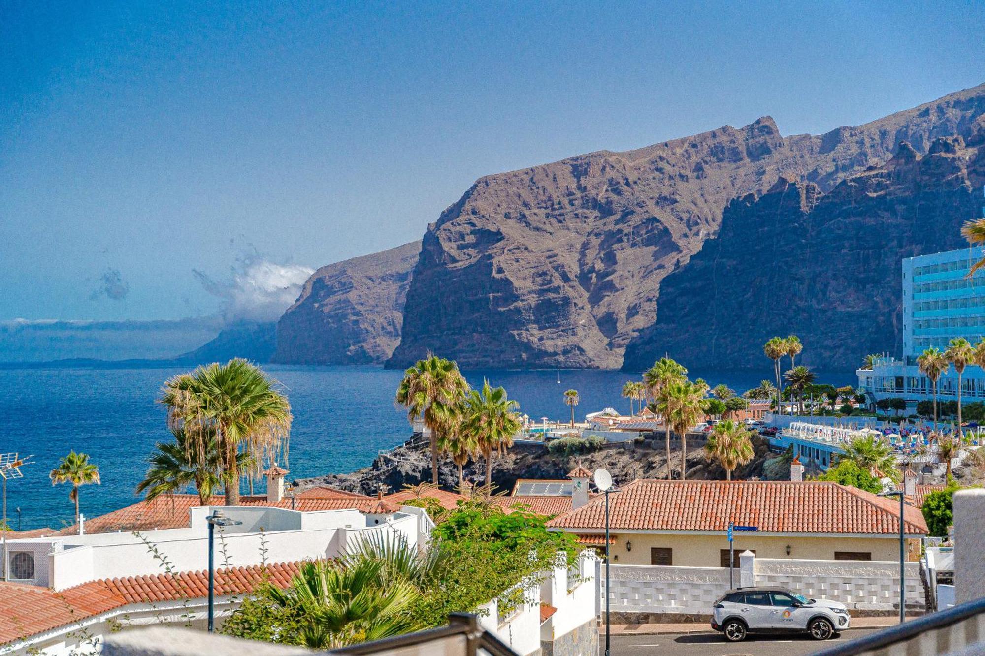 Sea View Apartment Deja Blue - Los Gigantes Пуэрто-де-Сантьяго Экстерьер фото
